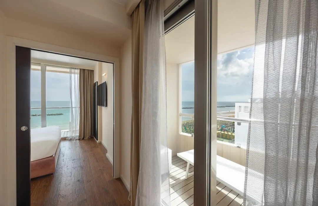 Excelsior Hotel, Spa & Lido - Preferred Hotels & Resorts-1